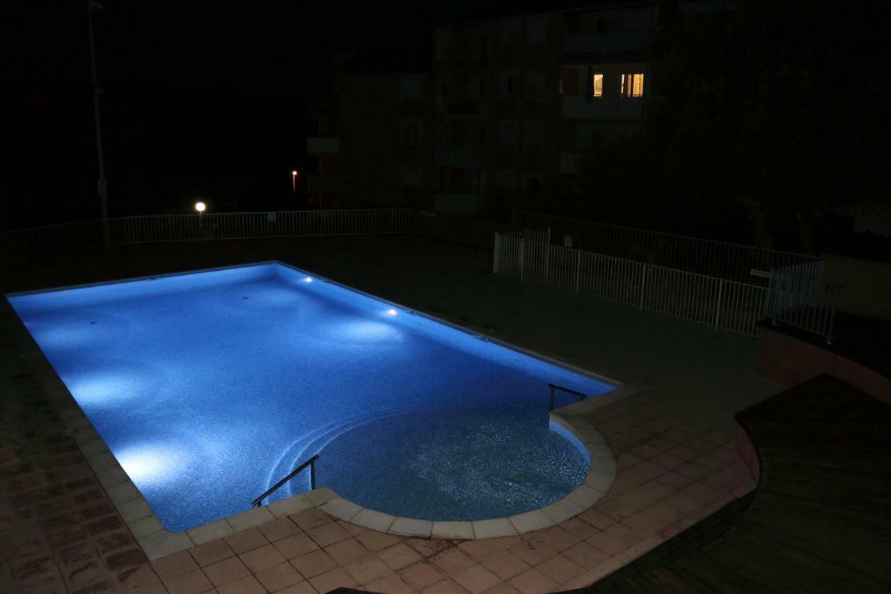 Coeur De Frejus: L'Amphitheatre Apartment with Pool and Terrace Exterior photo